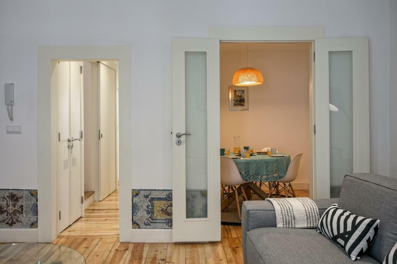 Hip Tailor Made Duplex Penthouse In Bairro Alto Lisboa Exterior foto